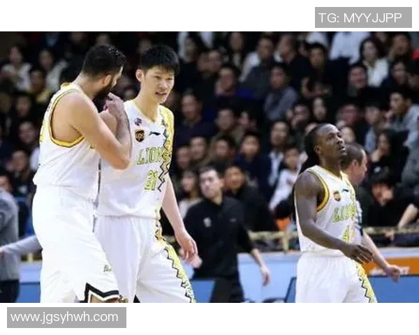 深圳篮球队在最新状态排行榜中荣登第四名展现强劲实力与潜力