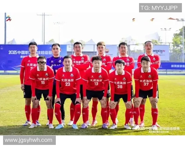 西安足球队选拔赛特别报道：奋勇拼搏铸就辉煌突破之路