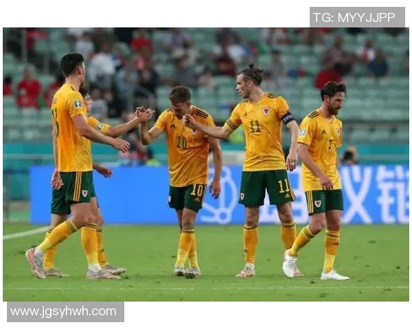 足球明星蚂蚁的真实身份揭秘及其在足球界的影响力分析